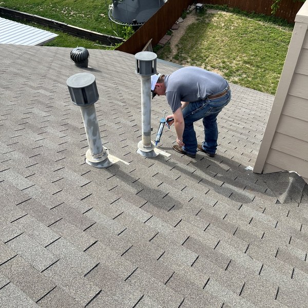 Roof maintenance in Westlake